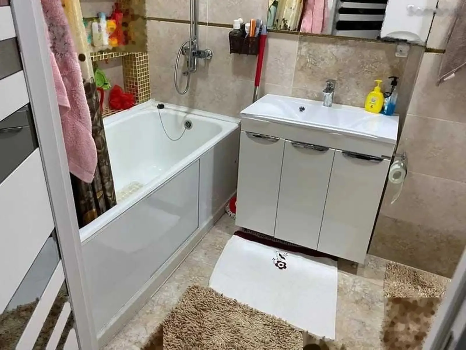 2-комн. квартира, 11 этаж, 90м², Сомони