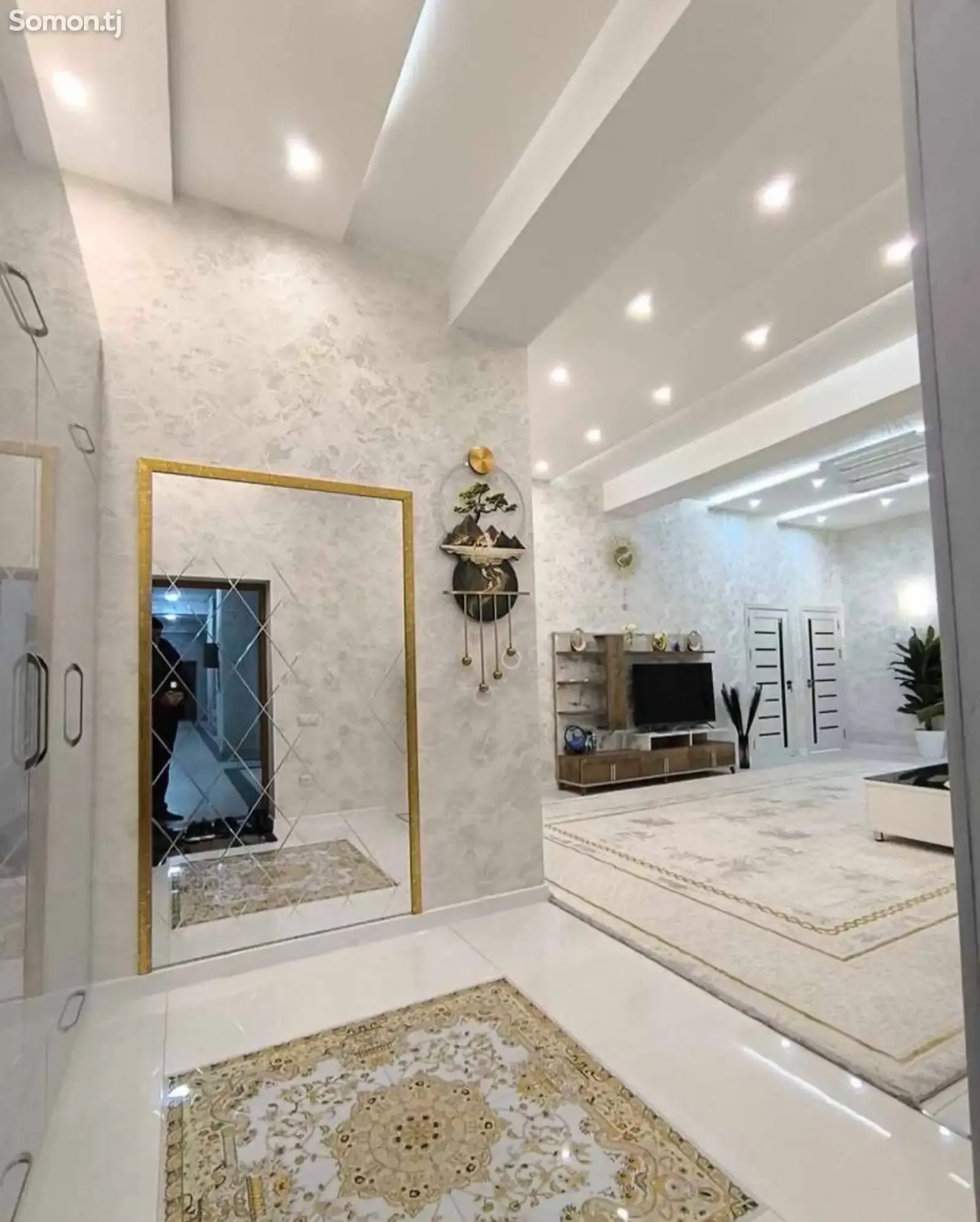 3-комн. квартира, 2 этаж, 134 м², И.Сомони - Спартак, Мойкаи Малика