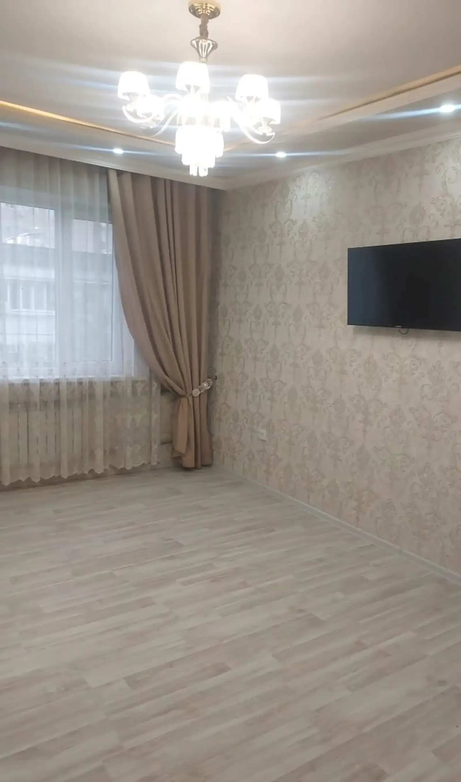 2-комн. квартира, 4 этаж, 70м², Молодежный театр