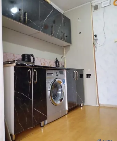 2-комн. квартира, 5 этаж, 70 м², Фирдавси, Цирк