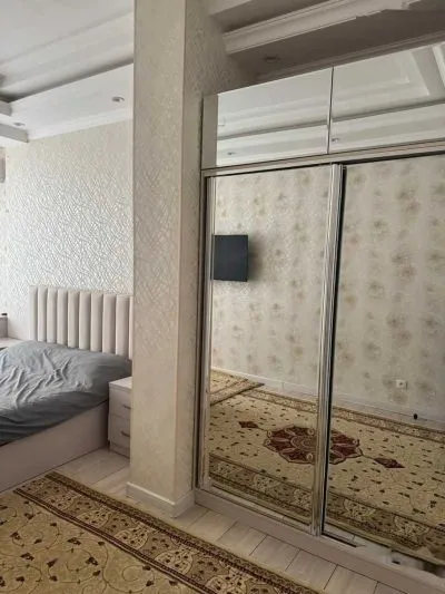 3-комн. квартира, 3 этаж, 95м², И. Сомони