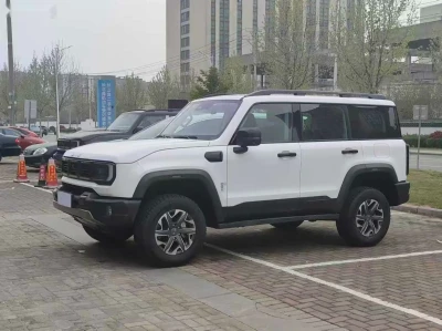 BAIC BJ40 2025