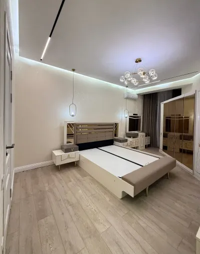 4-комн. квартира, 3 этаж, 215 м², И Сомони