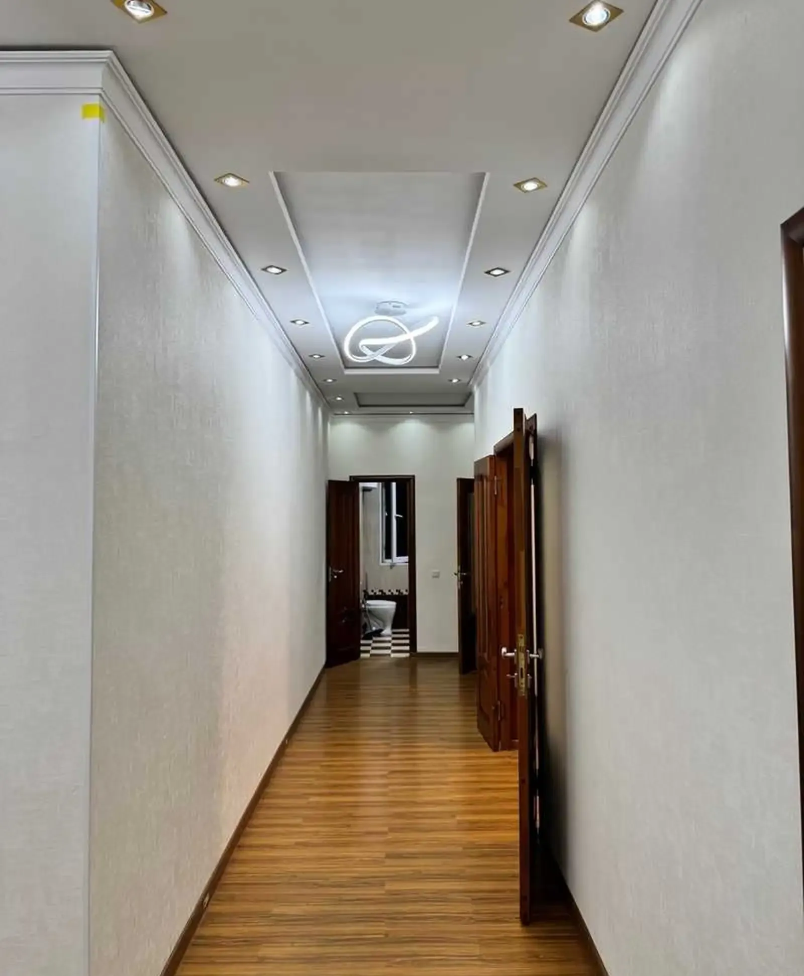 2-комн. квартира, 8 этаж, 108м², Шоҳмансур