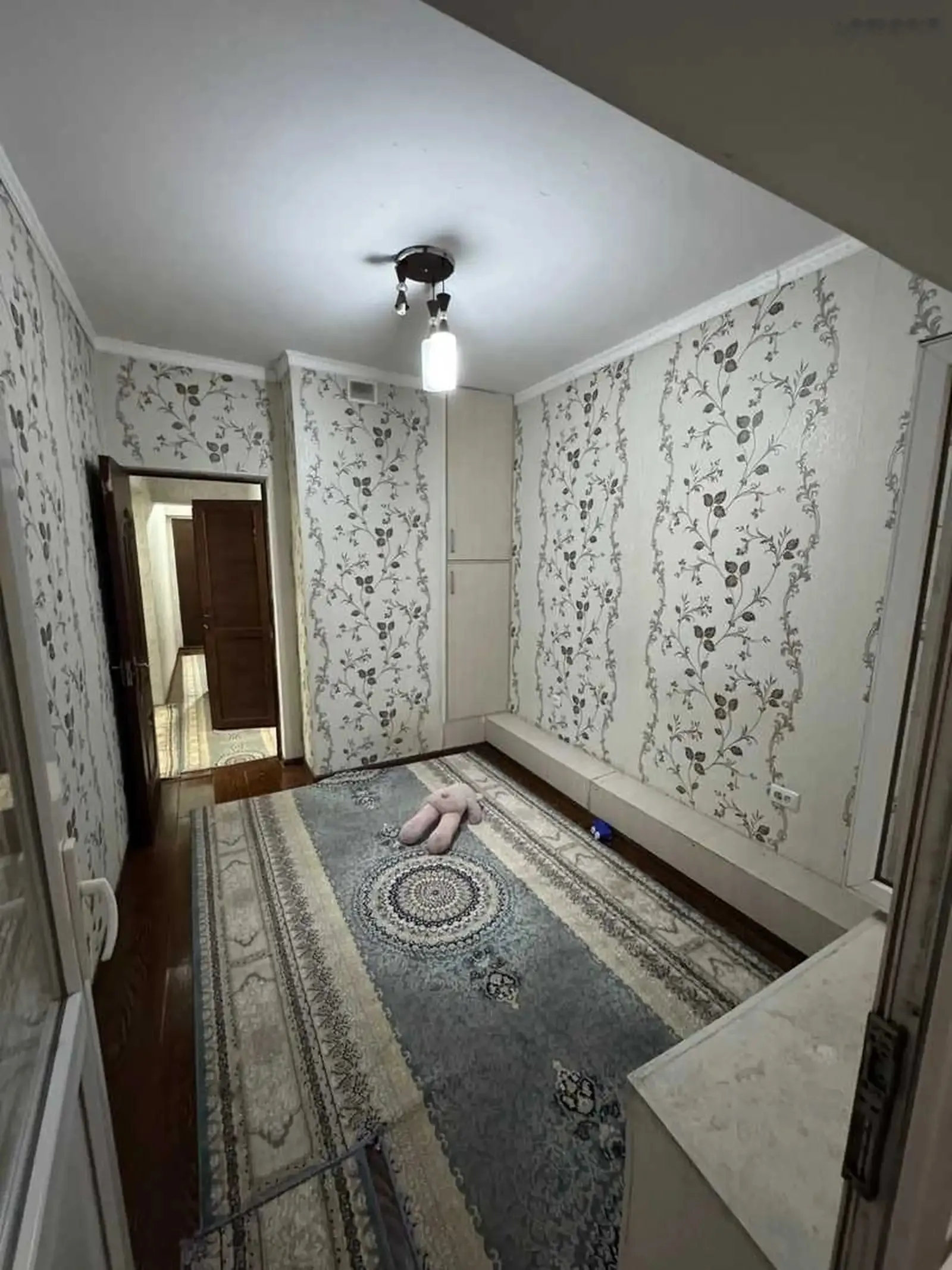 3-комн. квартира, 12 этаж, 78м², Гипрозем мойкаи