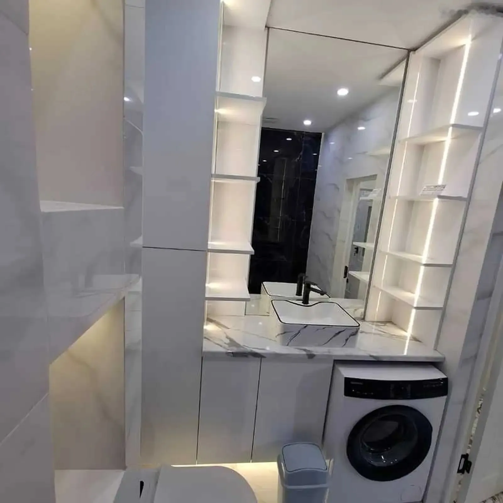2-комн. квартира, 21 этаж, 59м², Гостиница Hilton
