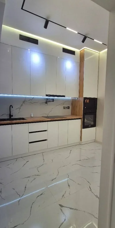 3-комн. квартира, 16 этаж, 85 м², Фирдавси