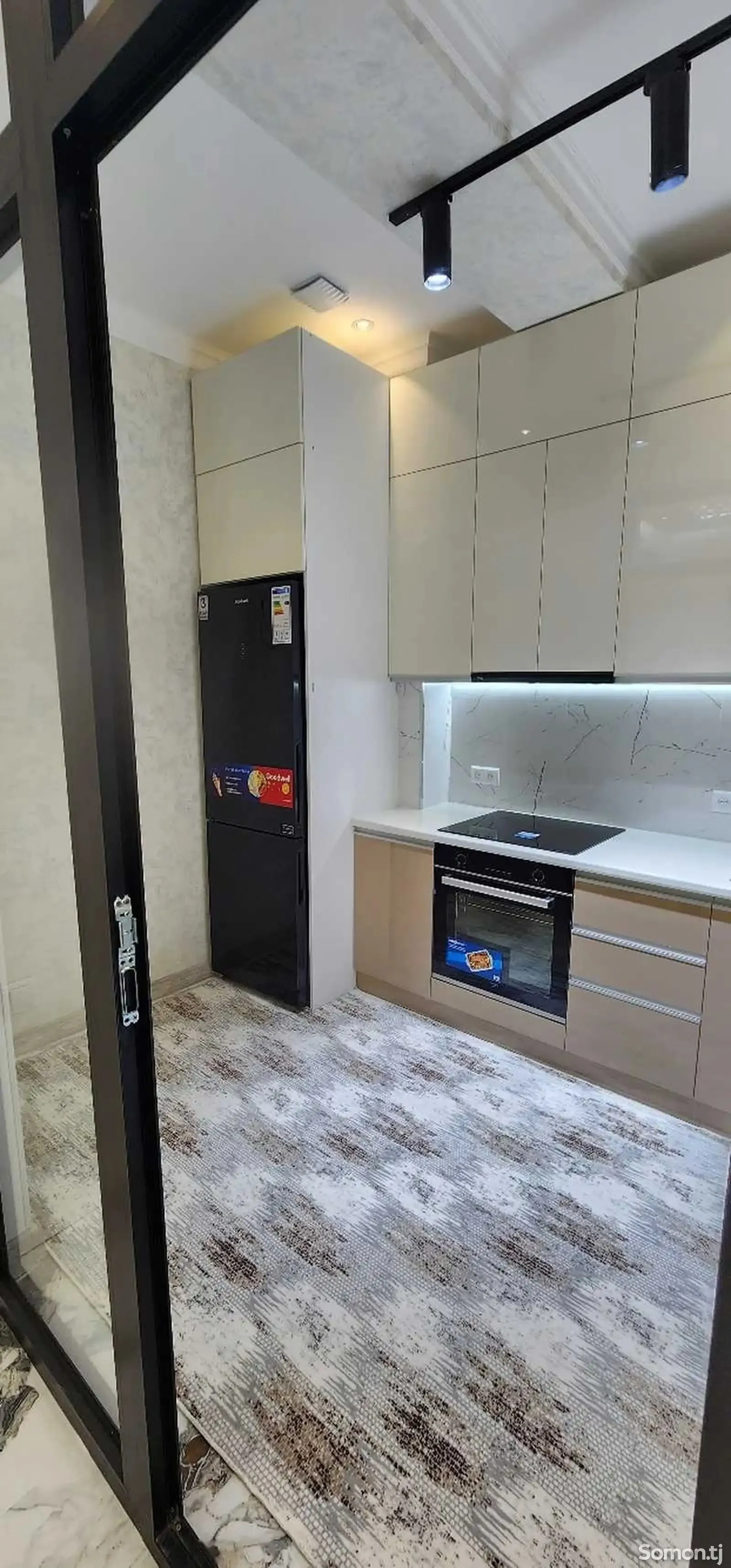 2-комн. квартира, 9 этаж, 65м², цум доми себистон