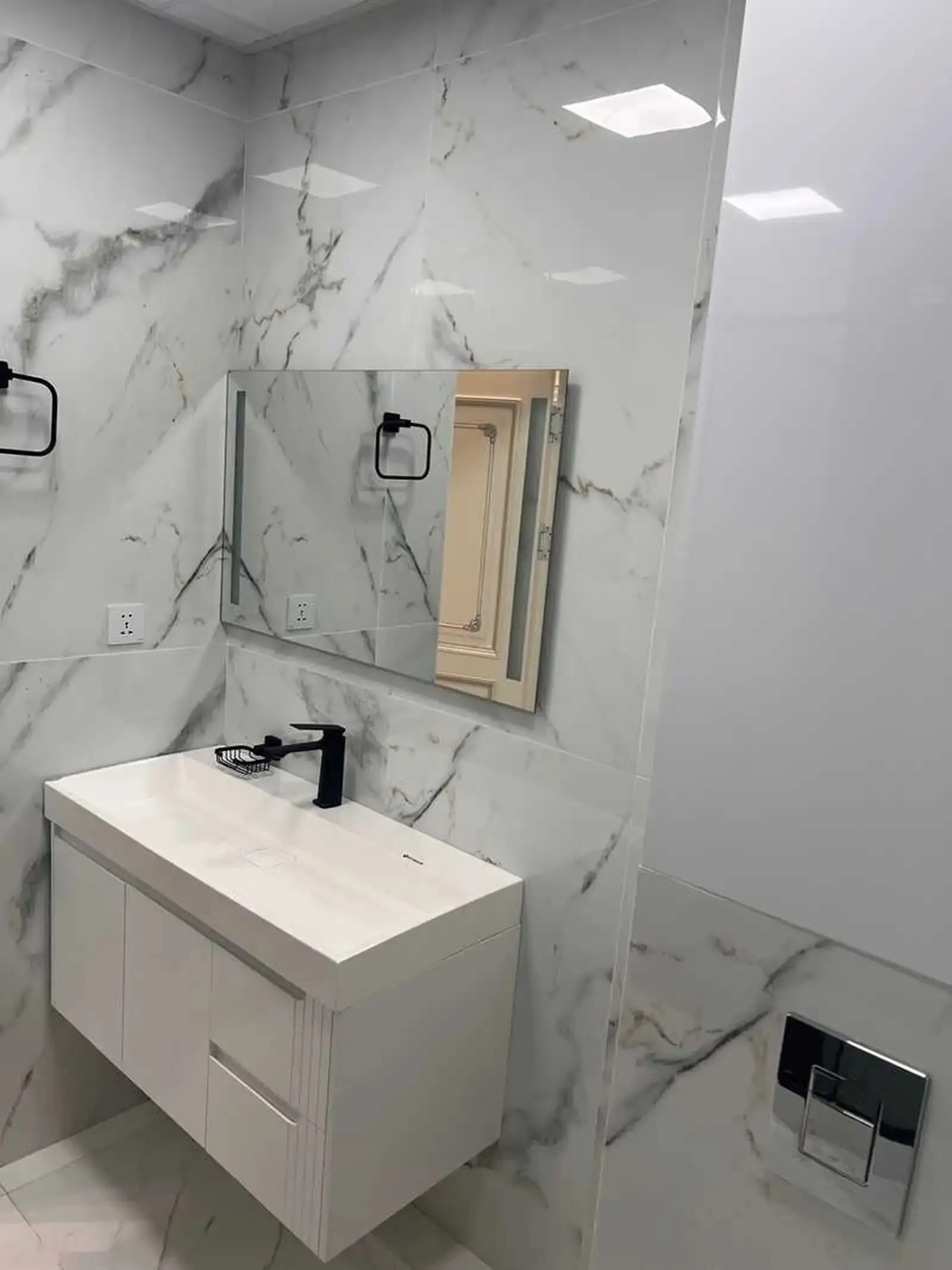 3-комн. квартира, 9 этаж, 140м², И.Сомони Алфемо доми пума