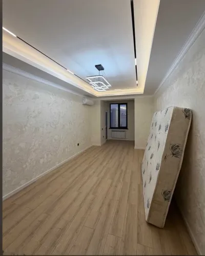 2-комн. квартира, 12 этаж, 76м², И.Сомони
