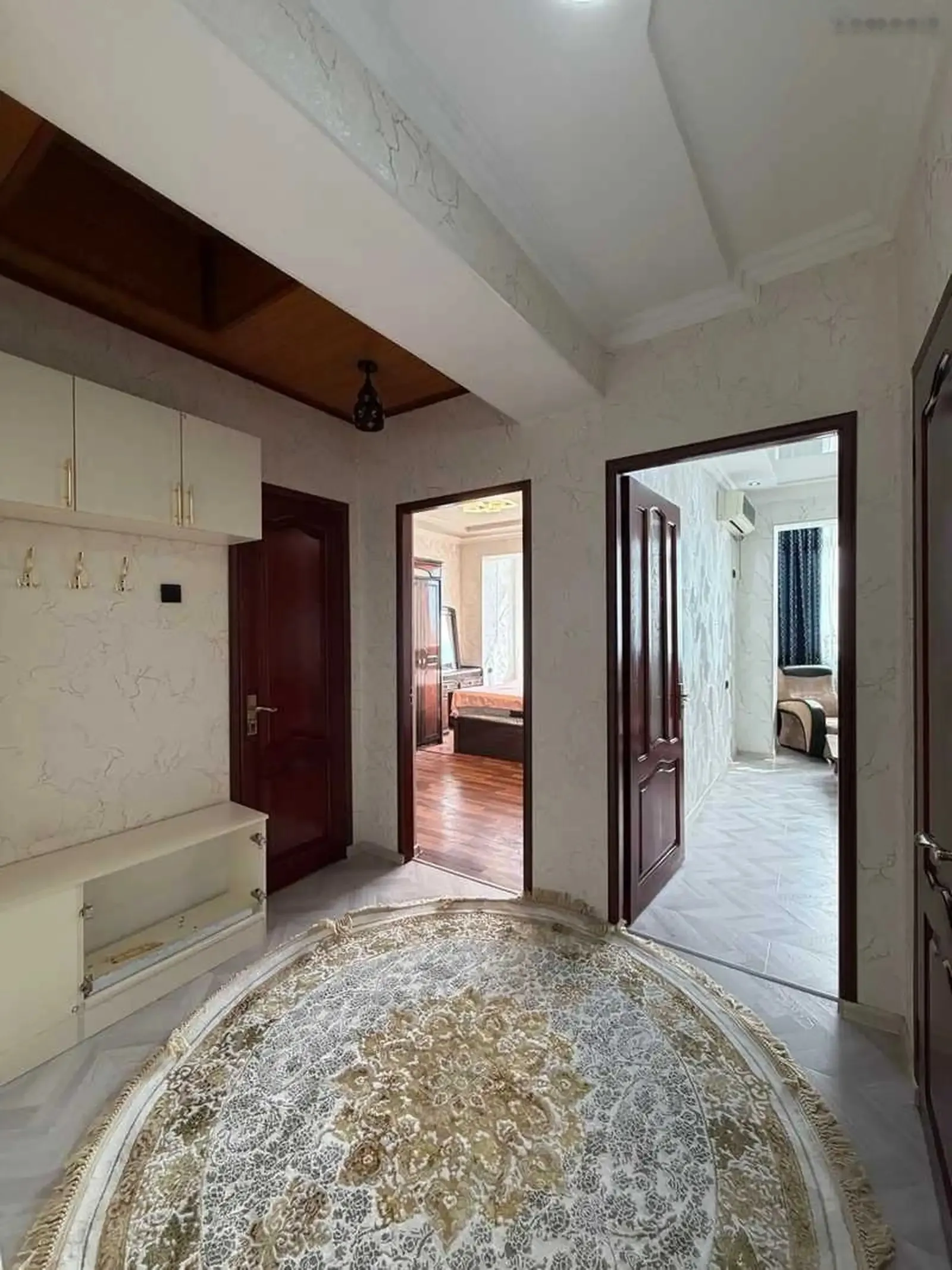 2-комн. квартира, 5 этаж, 63м², Профсоюз