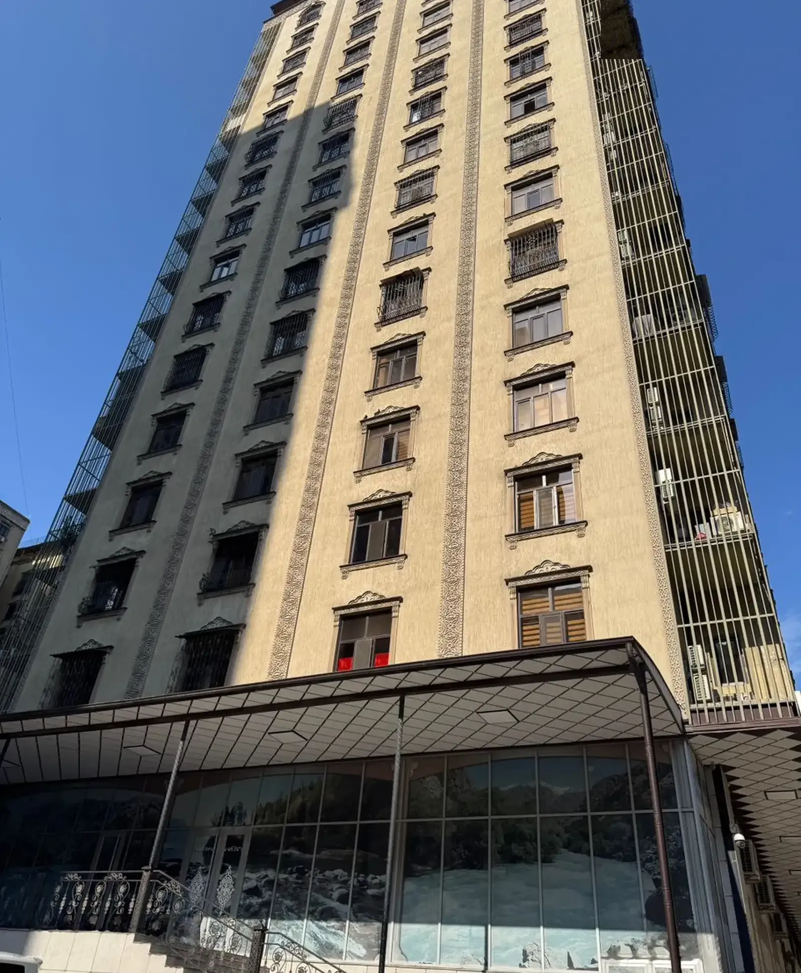 3-комн. квартира, 12 этаж, 122 м², Альфемо/Дом печати