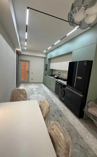 3-комн. квартира, 3 этаж, 156м², Шохмансур доми Империя