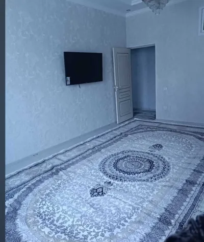 2-комн. квартира, 5 этаж, 58м², сино