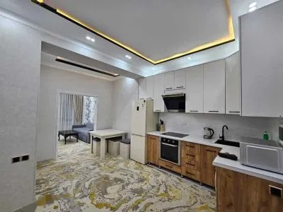 2-комн. квартира, 10 этаж, 62м², Шохмансур