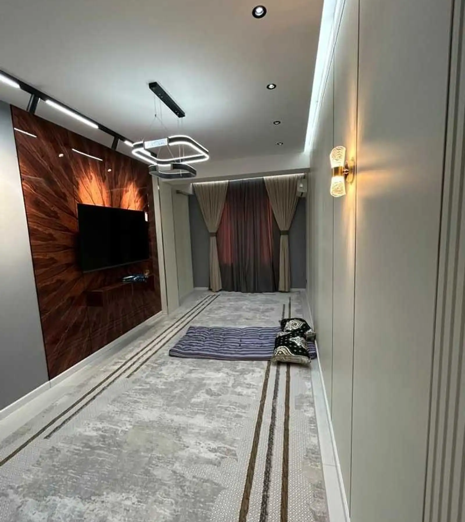 2-комн. квартира, 14 этаж, 75м², Караболо бари Масчити Помириё Доми Ал Беруни