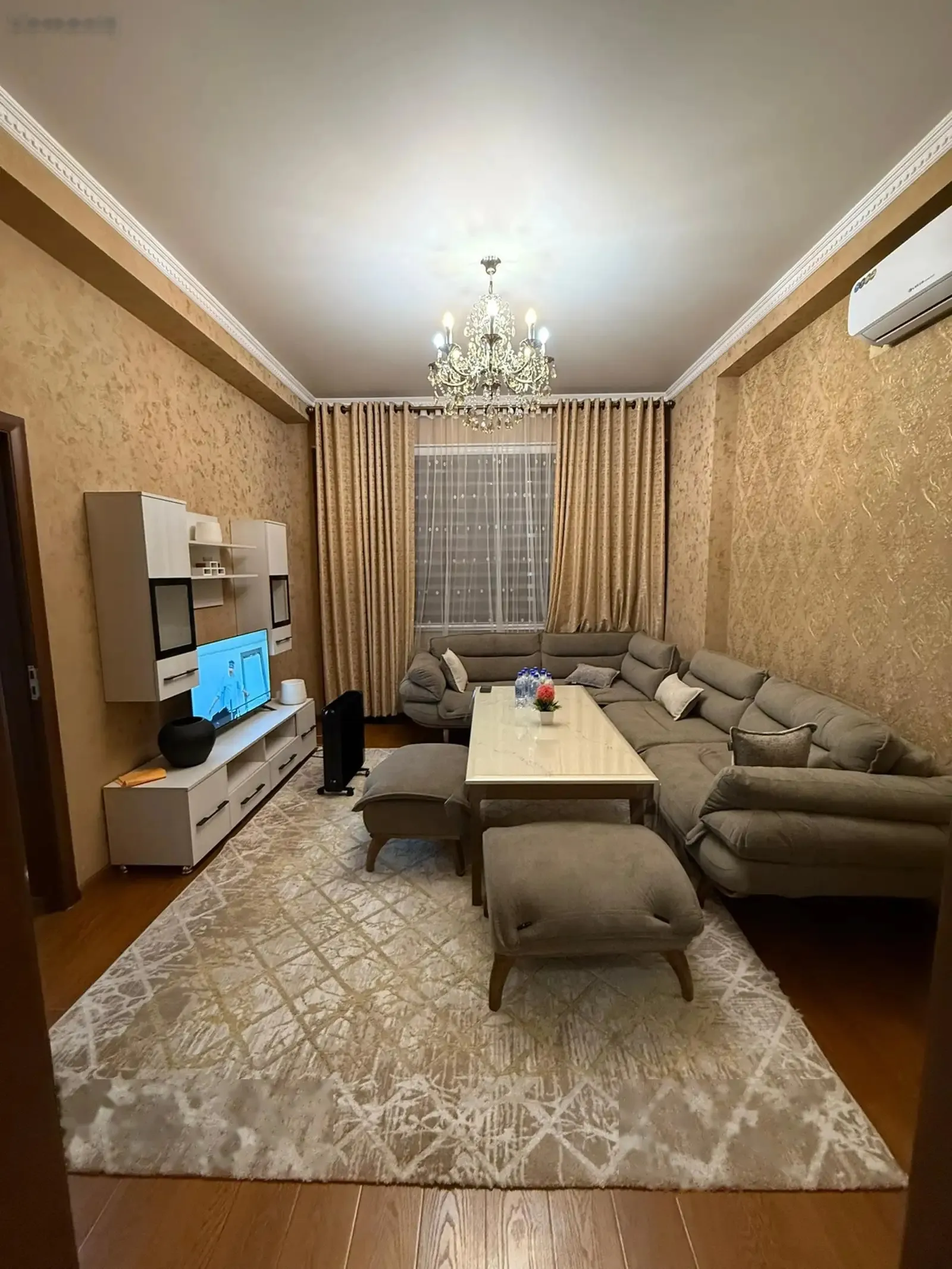 2-комн. квартира, 10 этаж, 105м², 92 мкр
