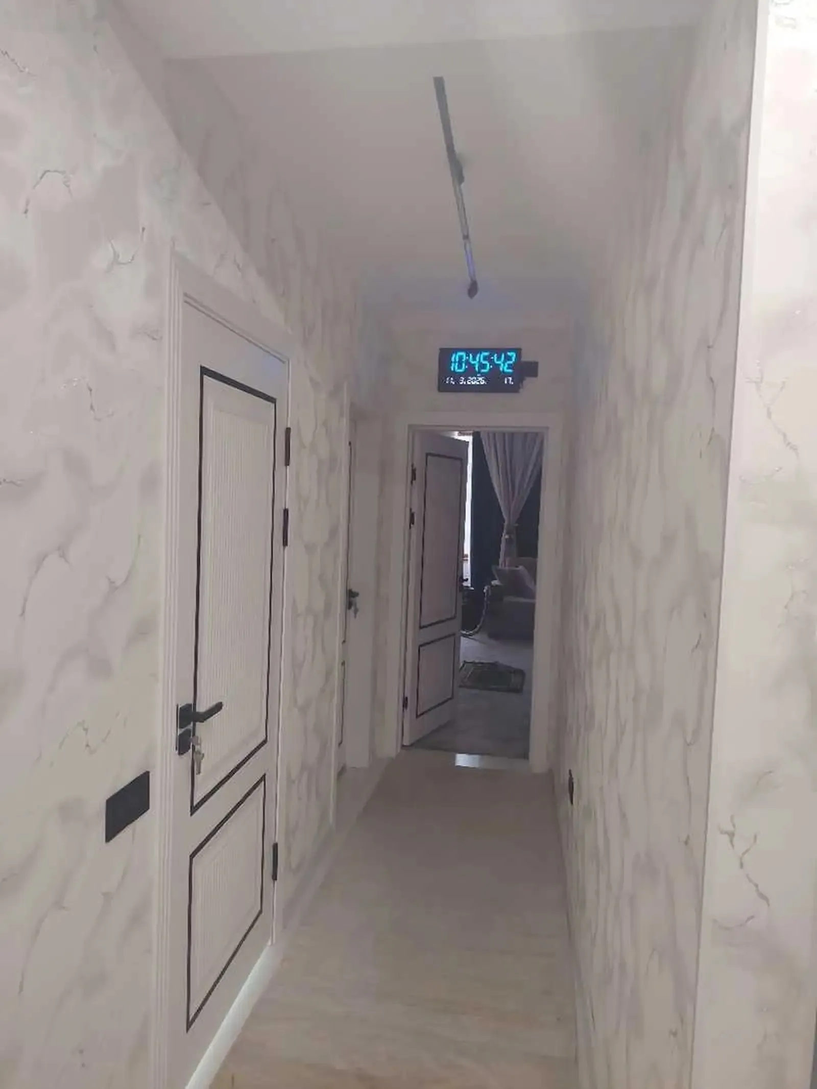 2-комн. квартира, 2 этаж, 60м², 102мкр кафеи Суман