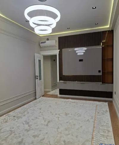 3-комн. квартира, 4 этаж, 77 м², Сино 33мкр