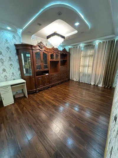 2-комн. квартира, 2 этаж, 75м², Фирдавси