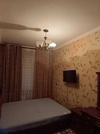 3-комн. квартира, 2 этаж, 110м², Сино, 101 мкр