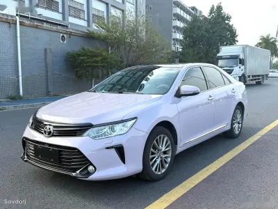 Toyota Camry, 2016