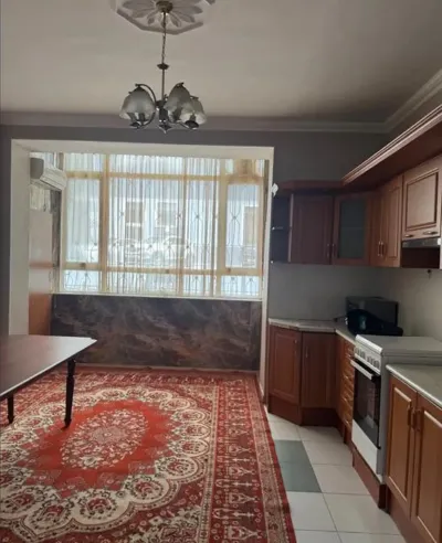 3-комн. квартира, Цокольный этаж, 110м², Шохмансур