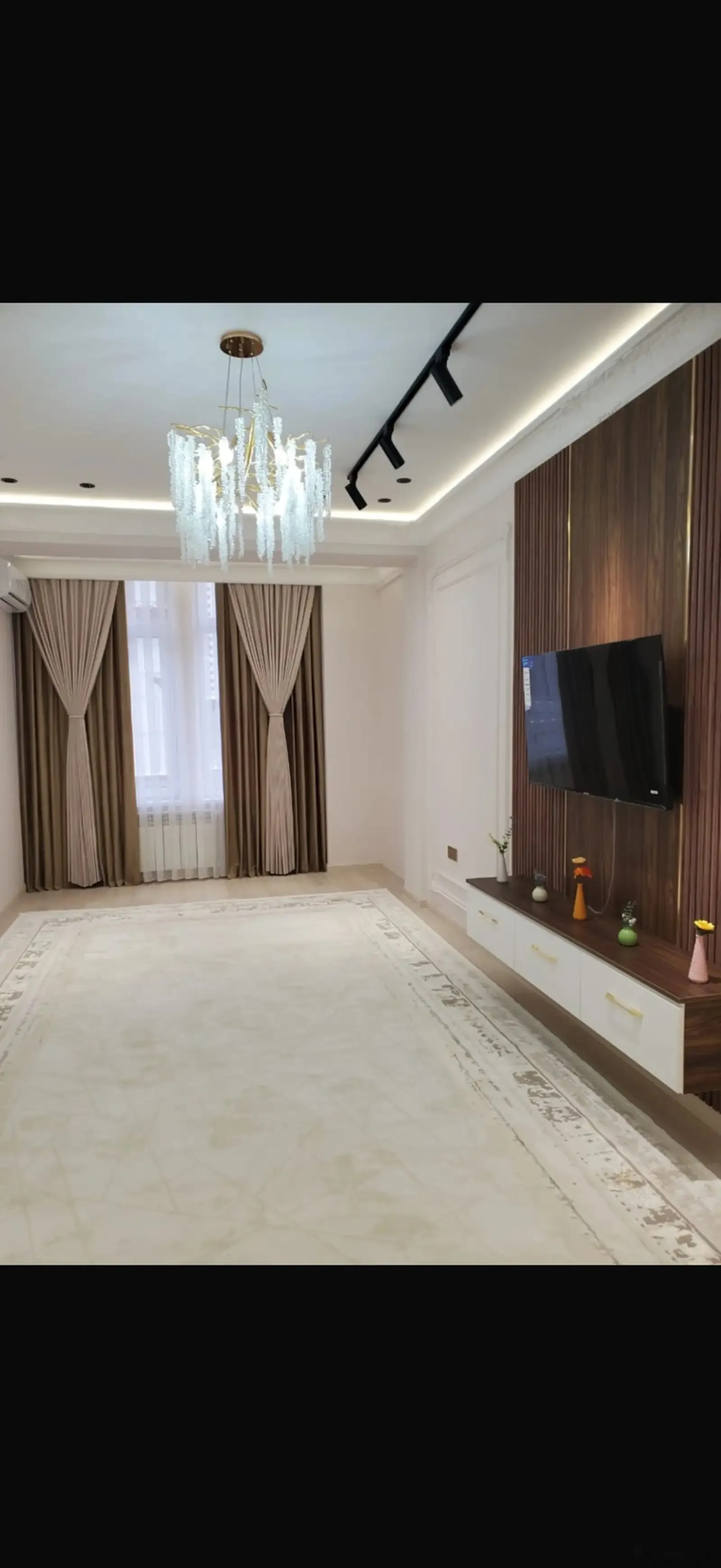 2-комн. квартира, 5 этаж, 94м², Овир