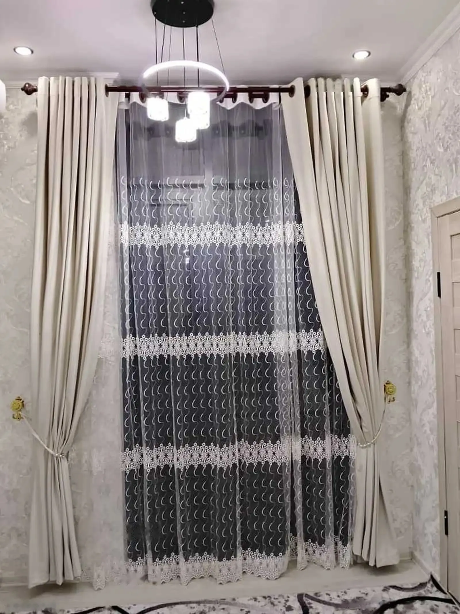 2-комн. квартира, 14 этаж, 69м², Славянский