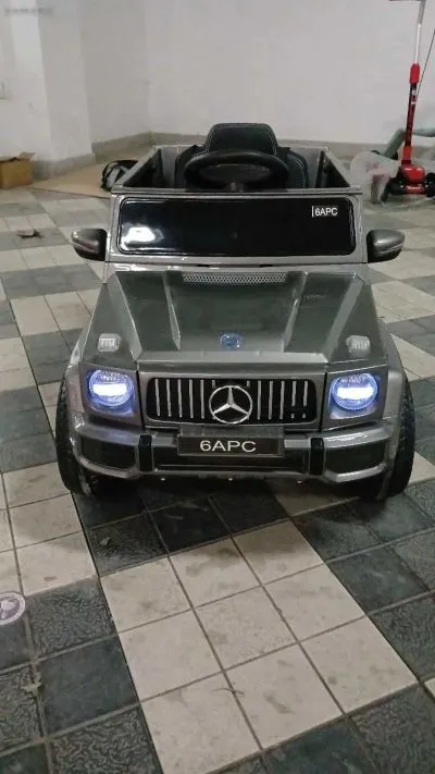 Детский электромобиль