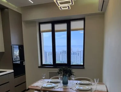 2-комн. квартира, 18 этаж, 50м², Опера и Балета