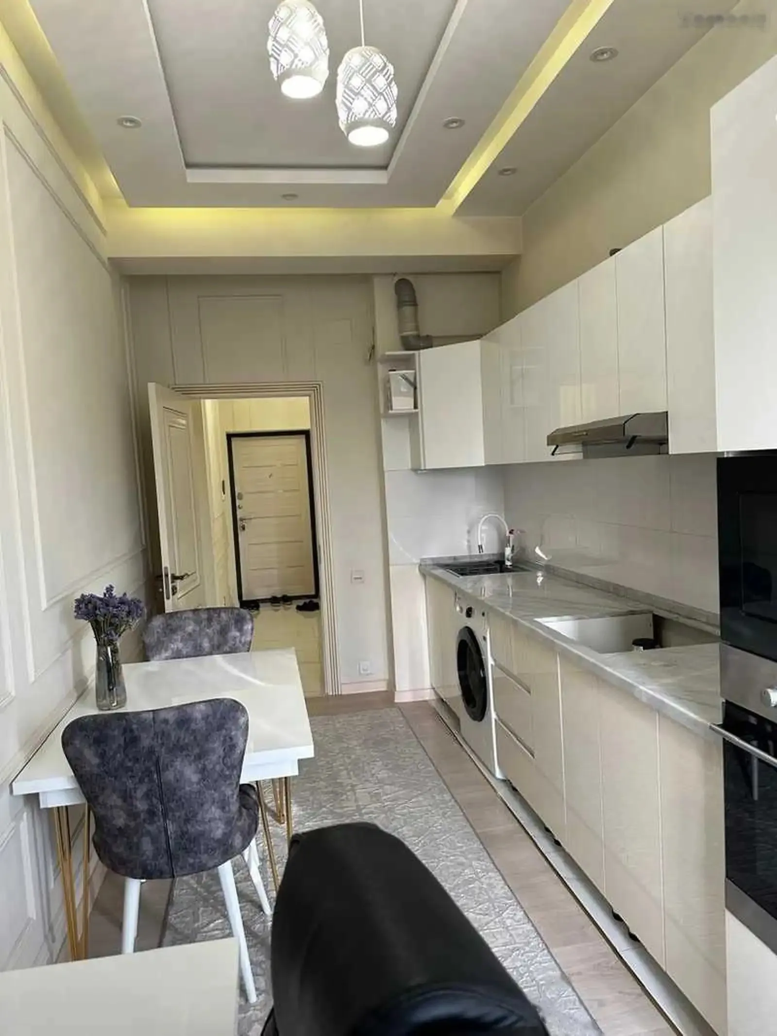 1-комн. квартира, 4 этаж, 52 м², 46мкр