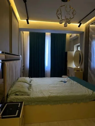 2-комн. квартира, 13 этаж, 70м², Сомони