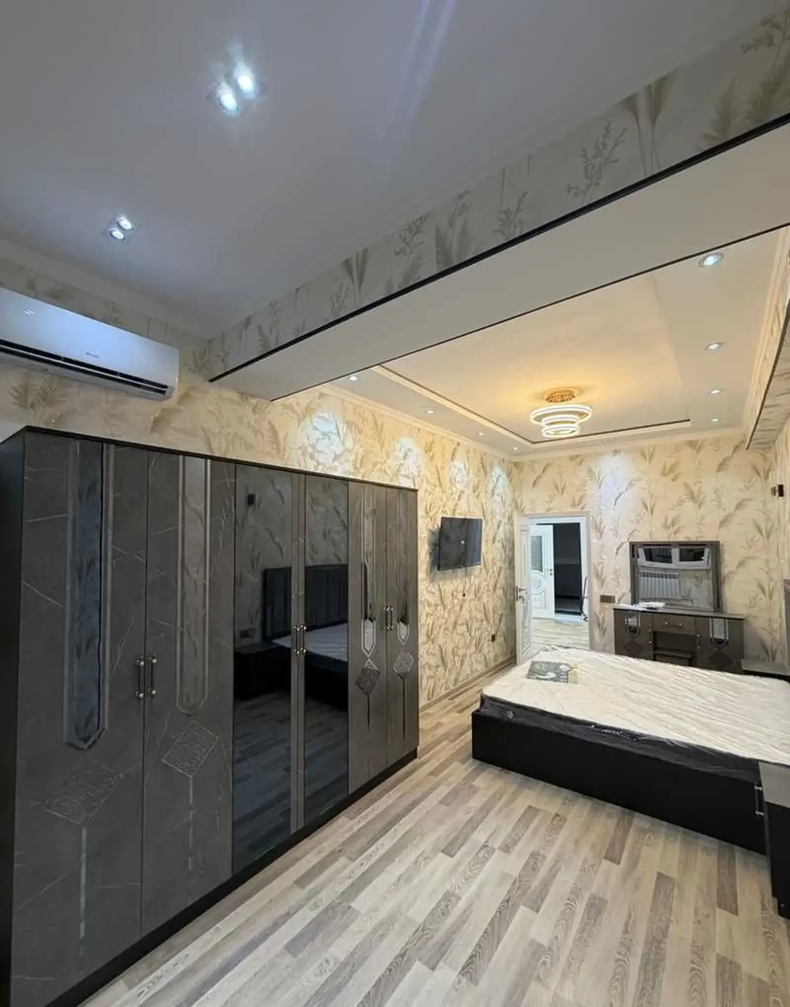 2-комн. квартира, 8 этаж, 62м², Ёвари Диагностика