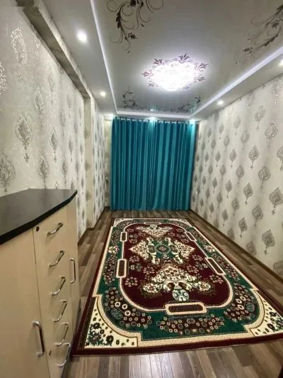 2-комн. квартира, 5 этаж, 75м², 112мкр