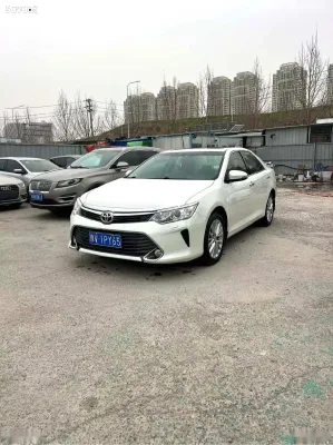 Toyota Camry, 2015