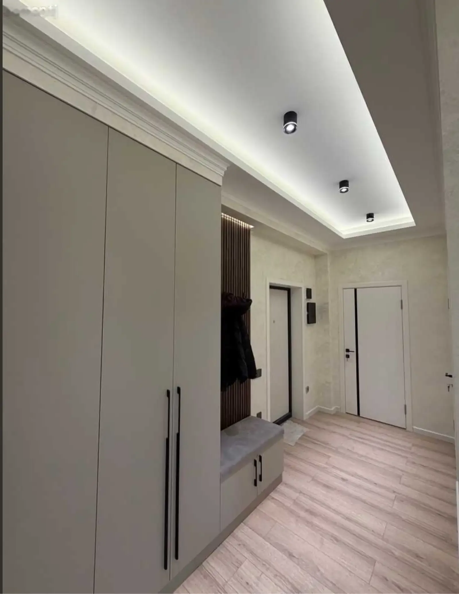 2-комн. квартира, 12 этаж, 76м², И.Сомони