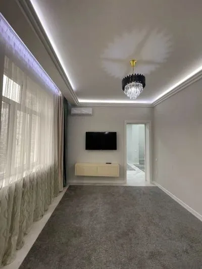 2-комн. квартира, 7 этаж, 95м², Сомони