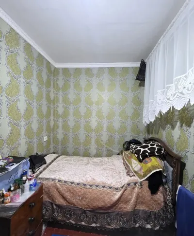 3-комн. квартира, 1 этаж, 52 м², Шохмансур 7км с зади магазин Фируз