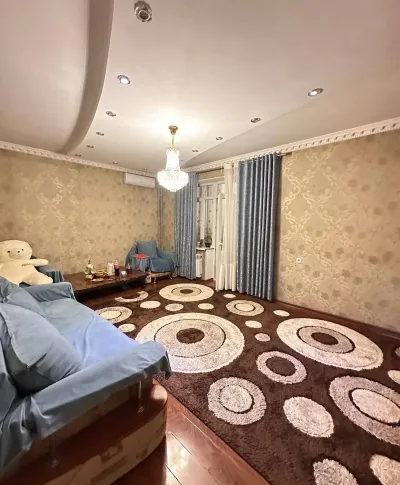 3-комн. квартира, 4 этаж, 74 м², Фирдавси