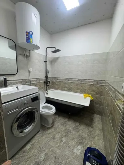 2-комн. квартира, 6 этаж, 64м², Шохмансур