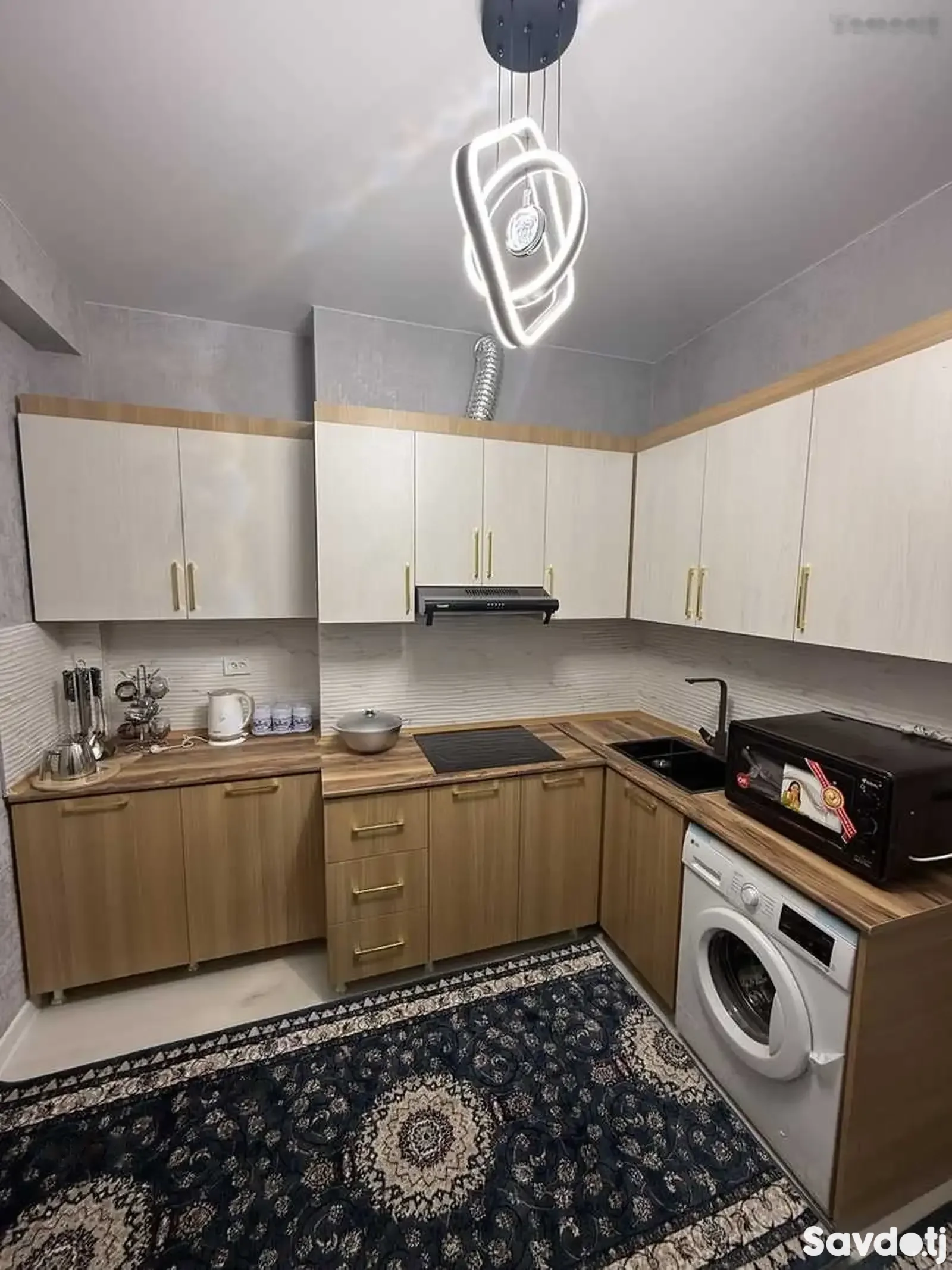 3-комн. квартира, 4 этаж, 95м², Сино, 102 мкр, доми Арзонтуркия