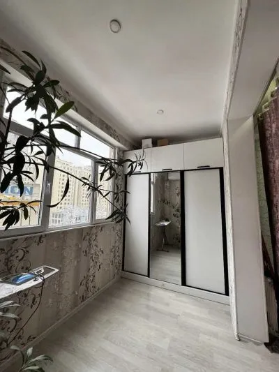 2-комн. квартира, 6 этаж, 89м², и сомони