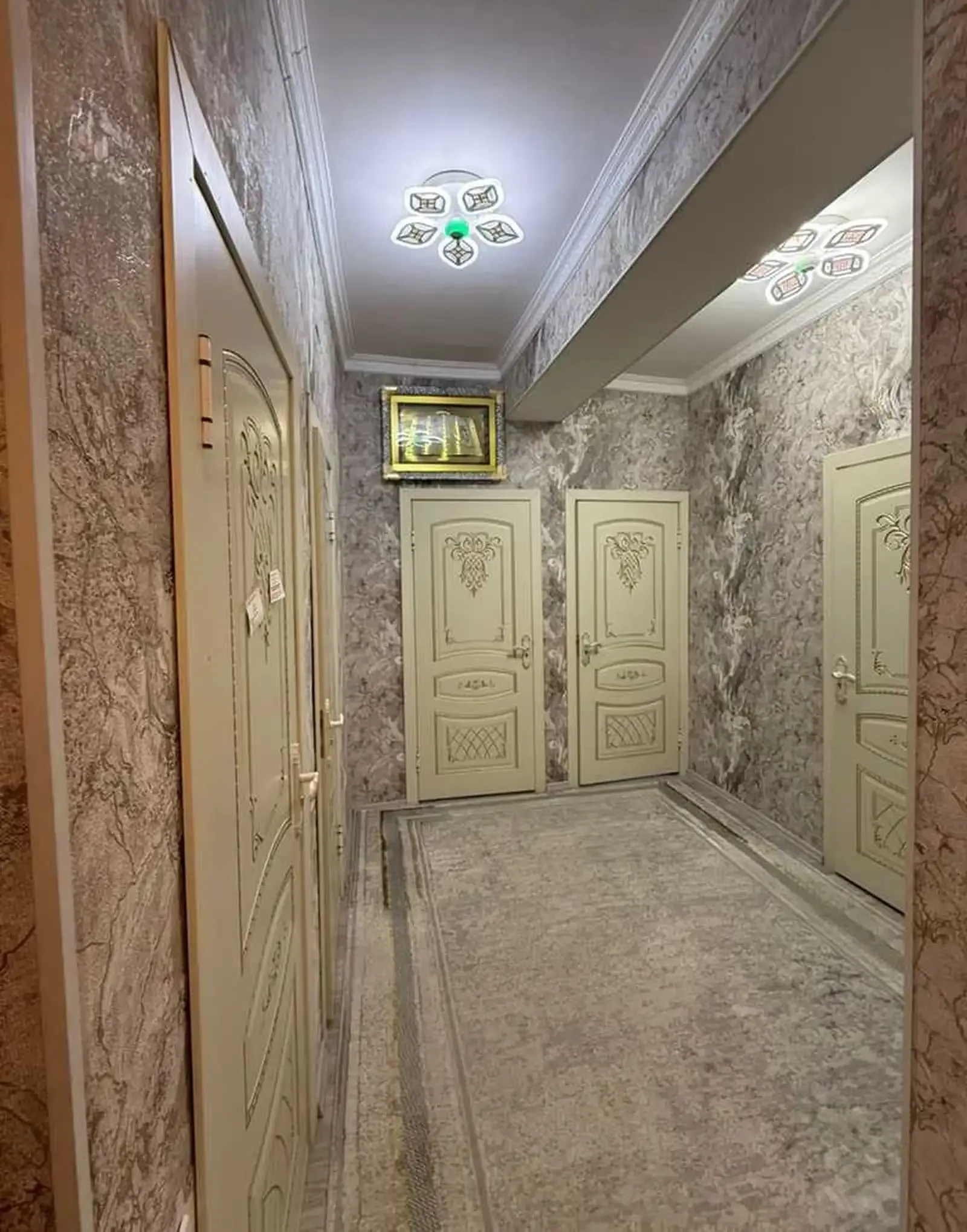 3-комн. квартира, 9 этаж, 98м², 33 мкр на против детская стоматология