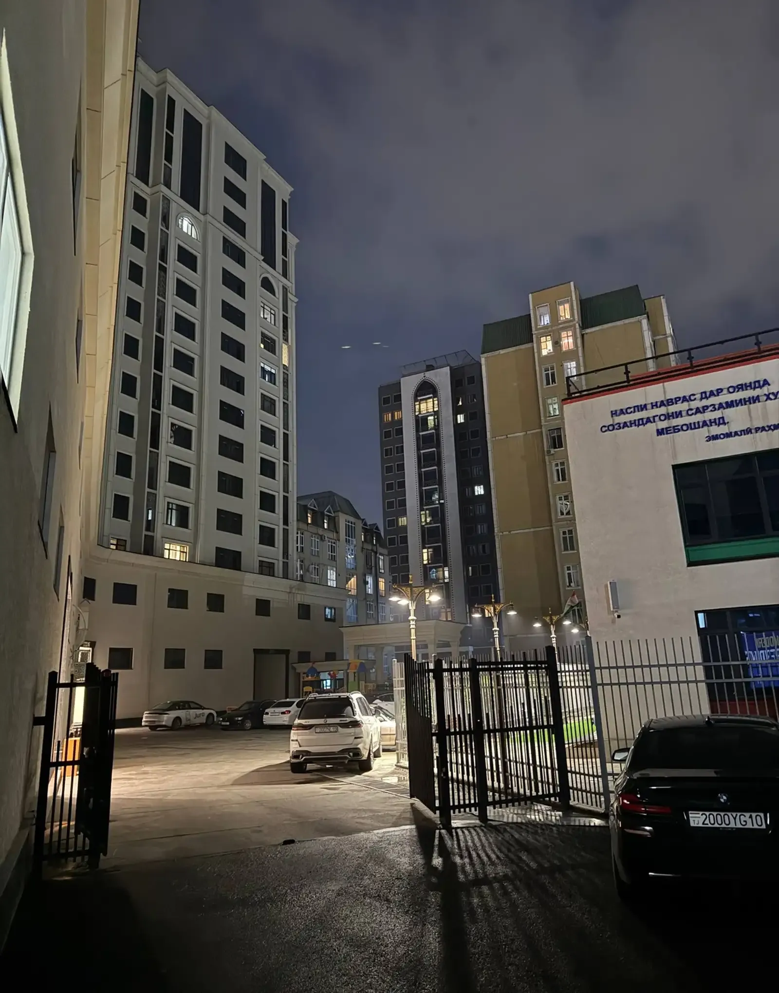 2-комн. квартира, 7 этаж, 84 м², ОВИР, Ашан