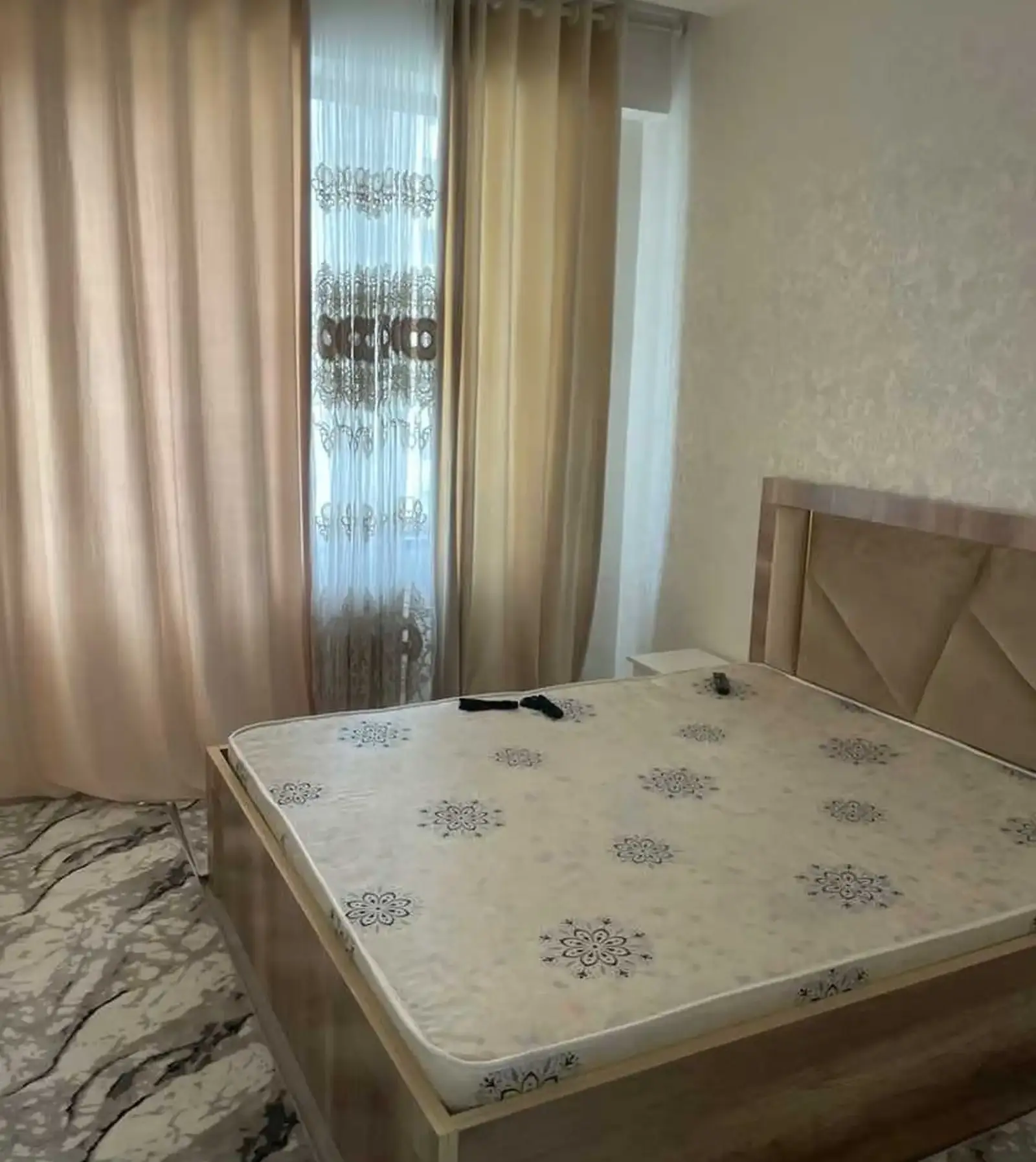 2-комн. квартира, 5 этаж, 60м², Шохмансур кӯч Садридин Айнм дом Бӯстон сити