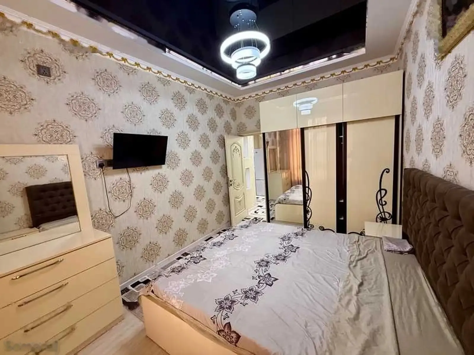 1-комн. квартира, 10 этаж, 50 м², Садбарг доми Гелос