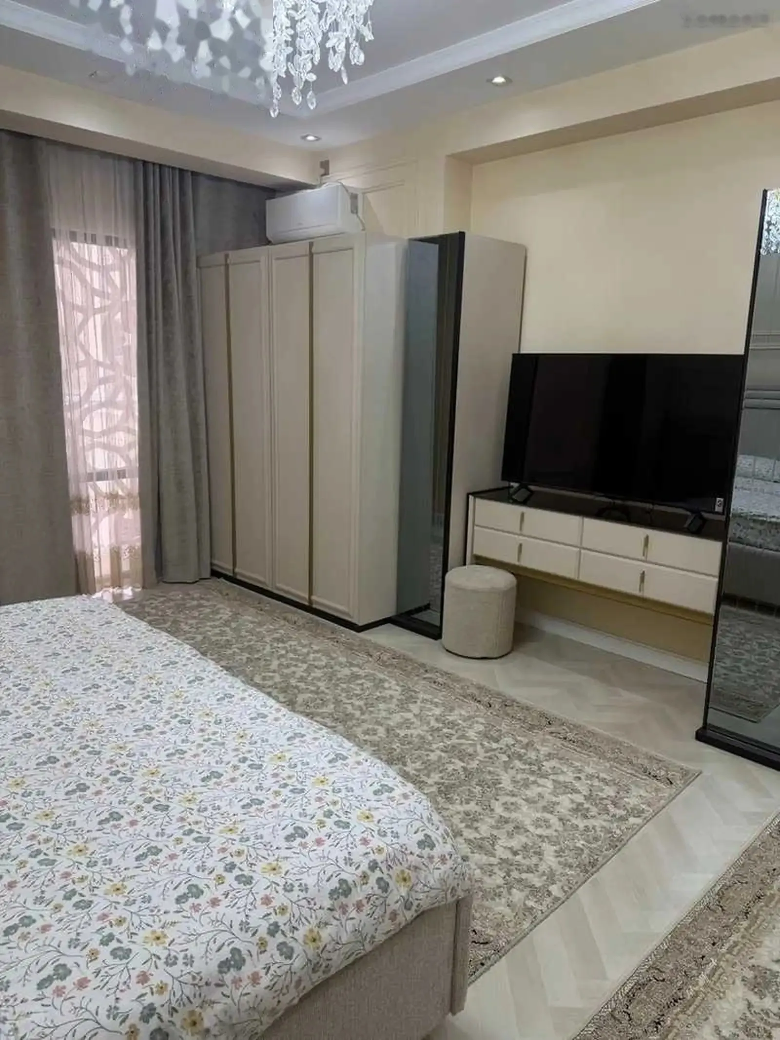 5-комн. квартира, 4 этаж, 220м², Путовский доми баракат