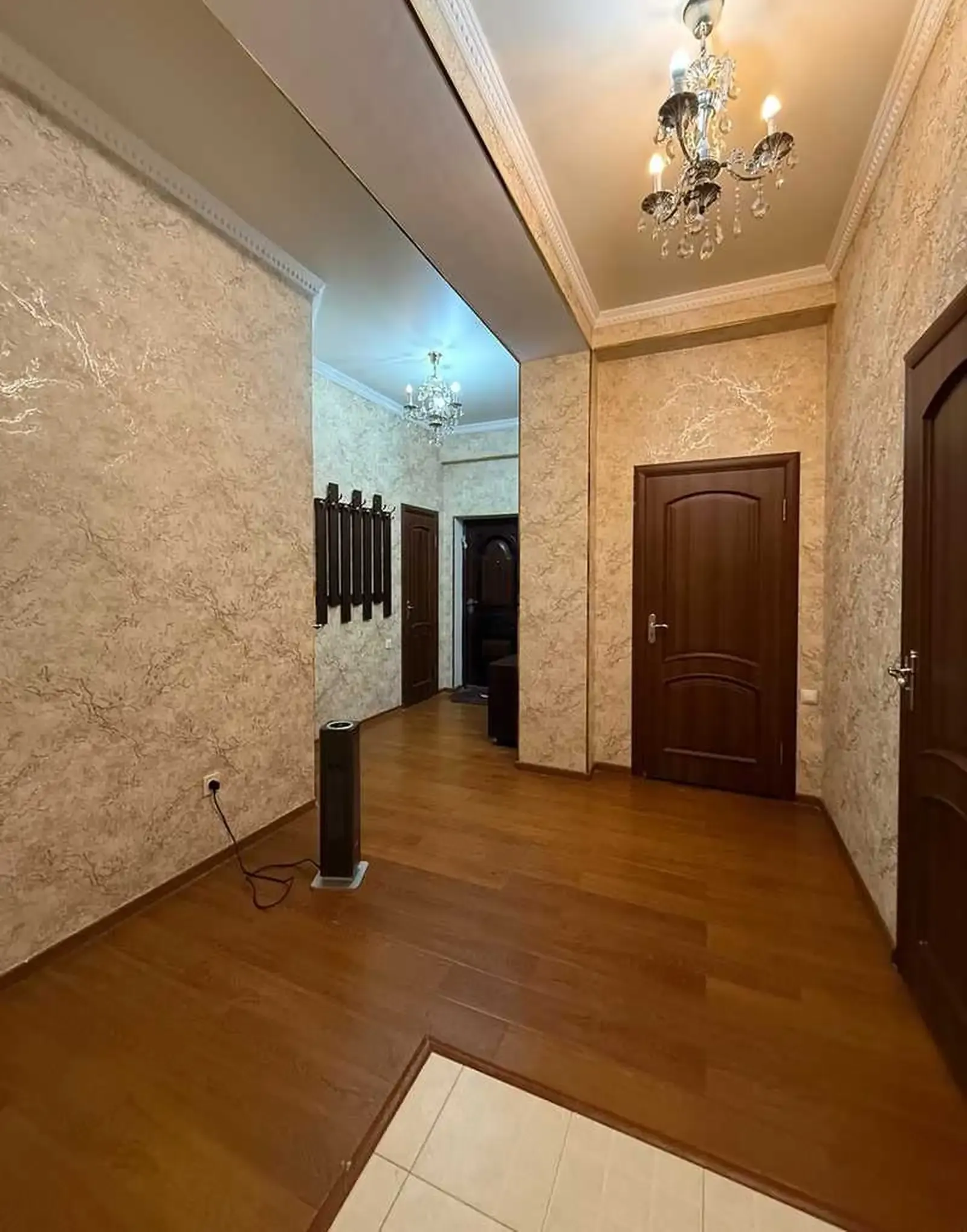 2-комн. квартира, 10 этаж, 105м², 92 мкр