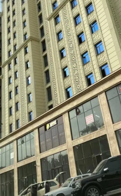 2-комн. квартира, 12 этаж, 63 м², Шохмансур